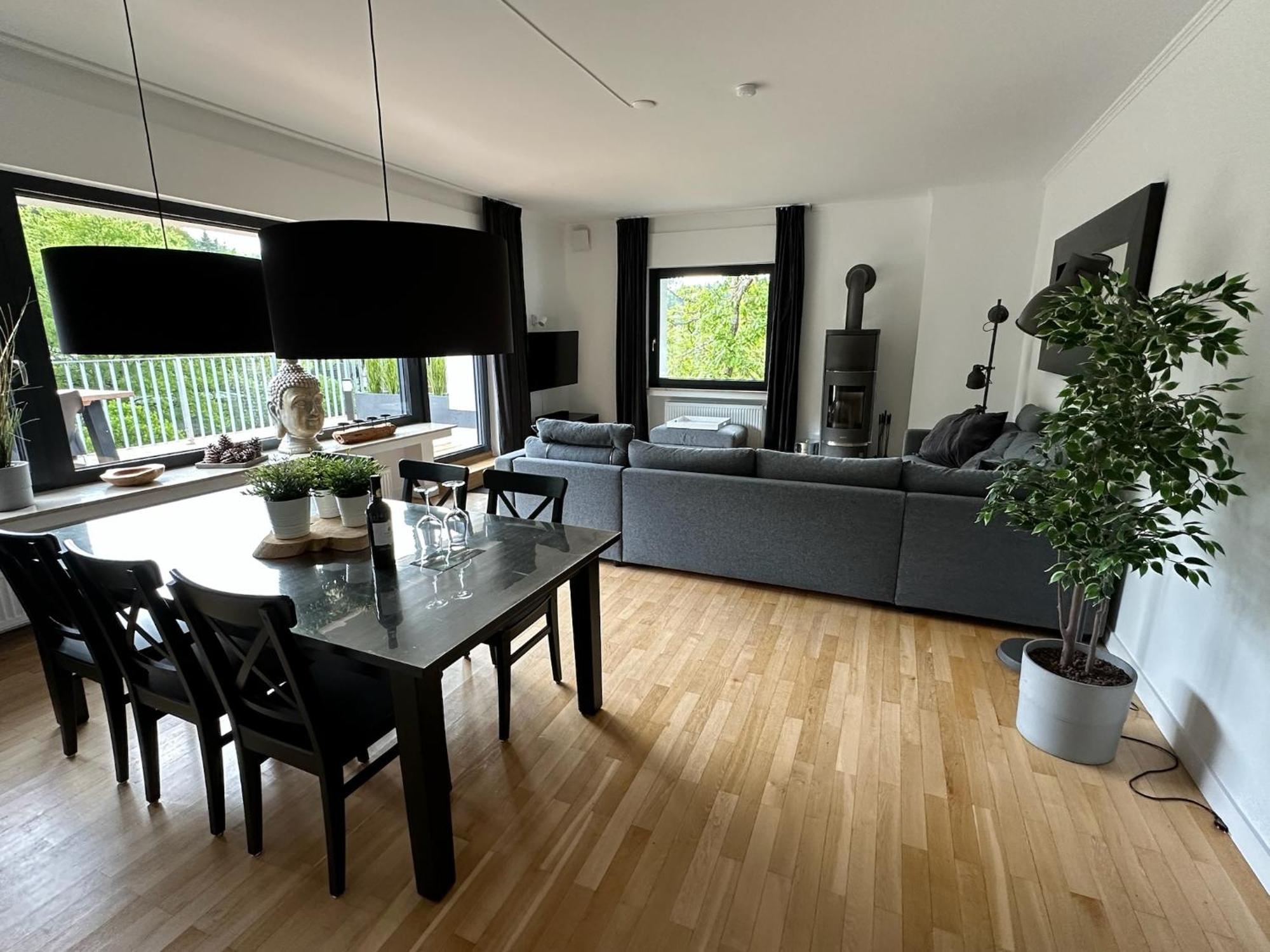 Villa Holgenbach - Penthouse- Und Ferienwohnung Im Nationalpark Eifel Schleiden Exteriör bild